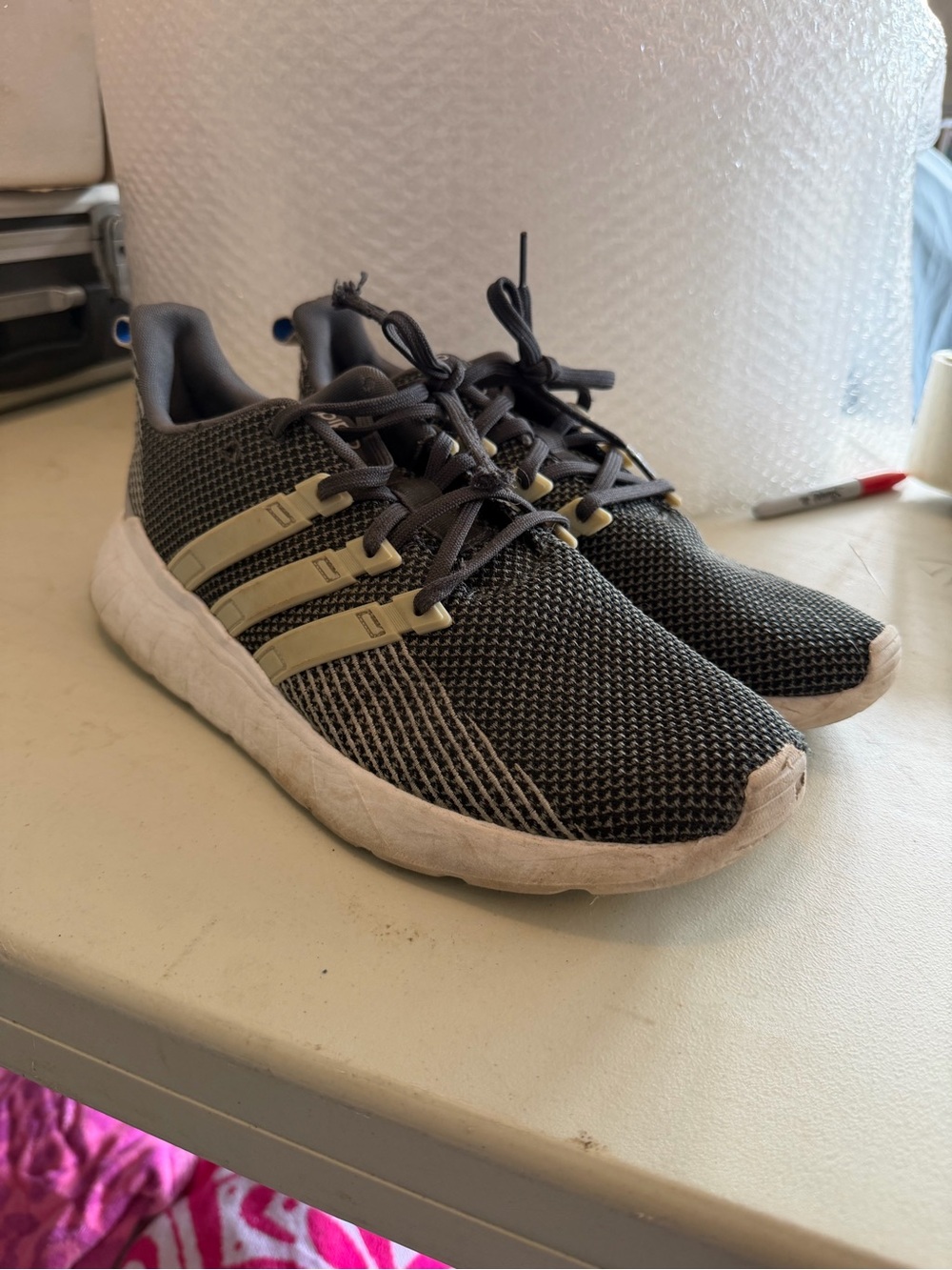Adidas men’s size 11 Black Mesh Sneakers with White Sole Ortholite Float